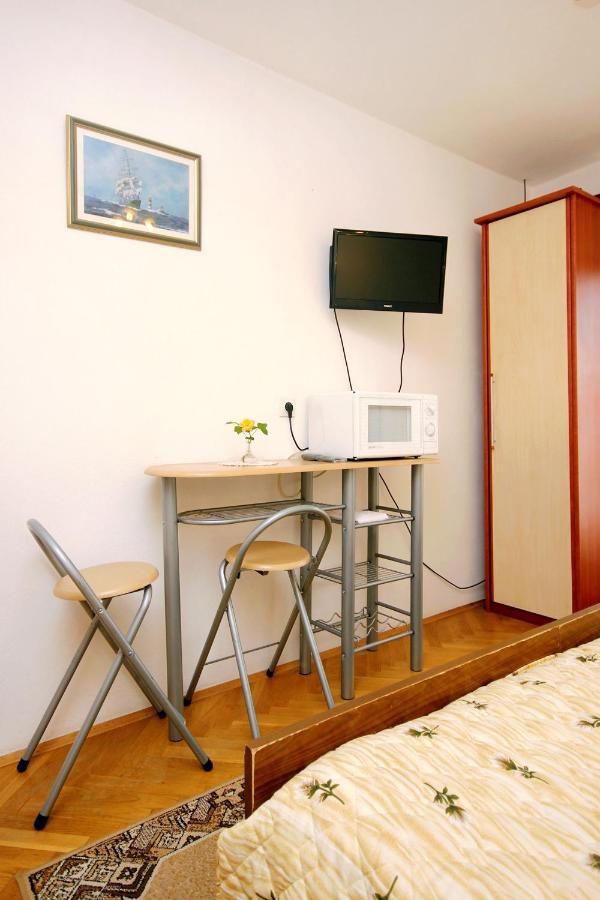 Apartments And Rooms By The Sea Racisce, Korcula - 4341 Luaran gambar