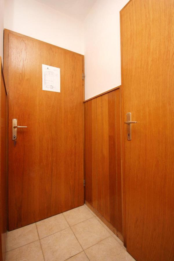 Apartments And Rooms By The Sea Racisce, Korcula - 4341 Luaran gambar